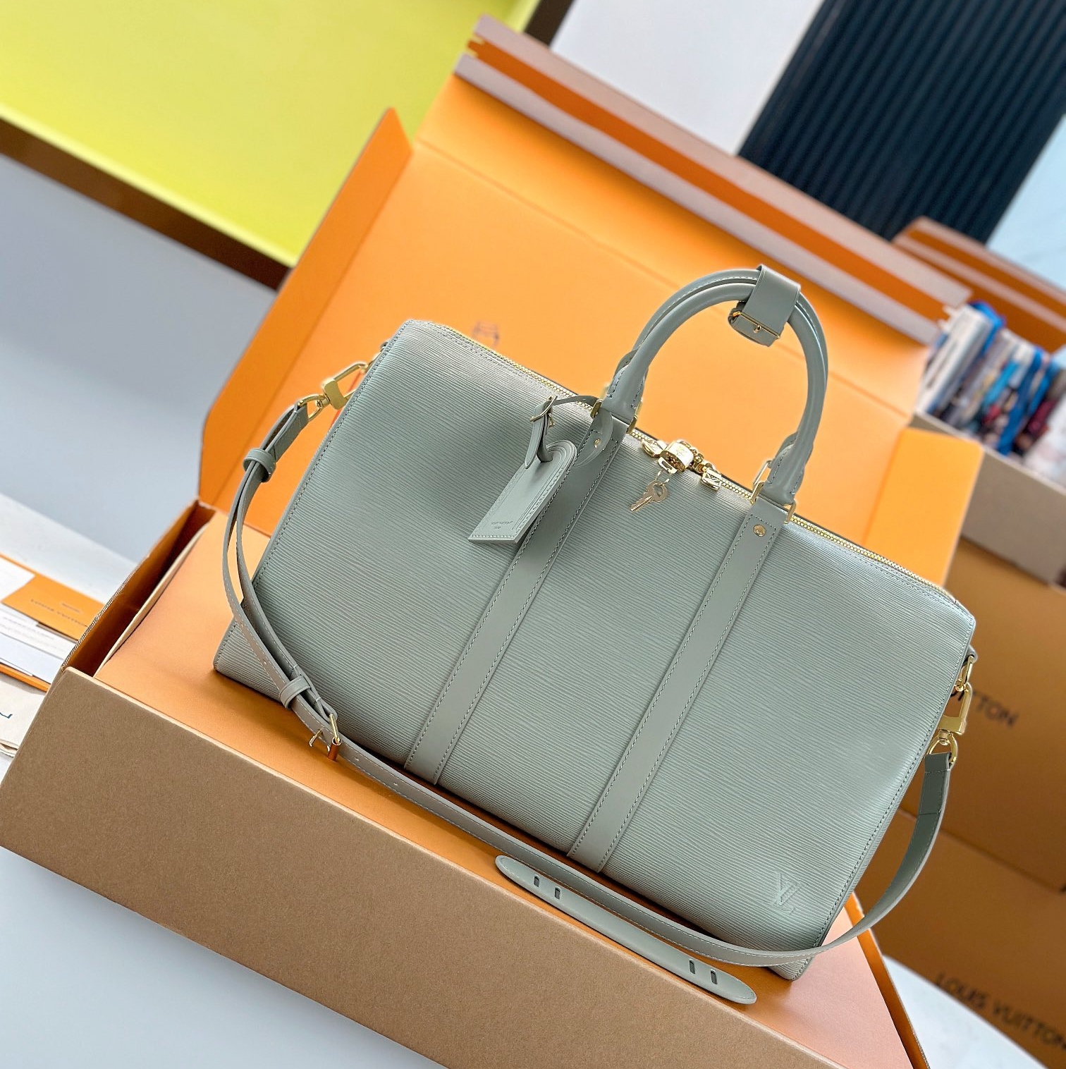 루이비통 키폴 반둘리에 50